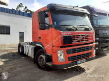 Ciągnik siodłowy Volvo /FM12400/