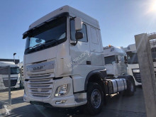 Cabeza tractora DAF XF 106 usado