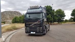 Cabeza tractora Volvo FH16 750 usada