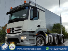 Tweedehands trekker gevaarlijke stoffen / vervoer gevaarlijke stoffen Mercedes Actros 2543