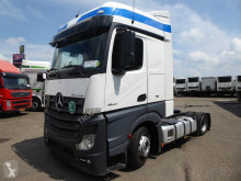 Cabeza tractora Mercedes Actros 1842 usada