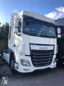 Tracteur DAF XF 460