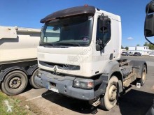 Renault nyergesvontató Kerax 370