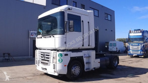 Renault nyergesvontató Magnum AE 440