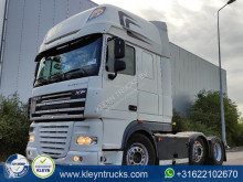 Cabeza tractora DAF XF105 usada