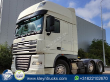 DAF nyergesvontató XF105