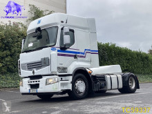 Renault nyergesvontató Premium 460