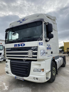 Tracteur DAF XF105 460
