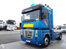 Renault tractor unit Magnum 480