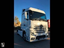Tracteur Mercedes Actros 1843