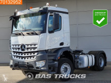 Cabeza tractora Mercedes Arocs 1848