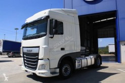 Cabeza tractora DAF XF 460 usada