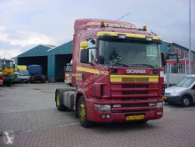 Влекач Scania L