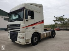 Cabeza tractora DAF XF 460 usada
