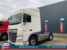 Cabeza tractora DAF XF 106 usada