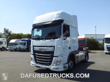 Cabeza tractora DAF XF 460 usada