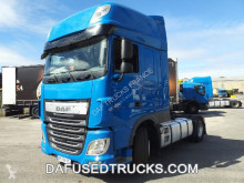 Cabeza tractora DAF XF 510 usada