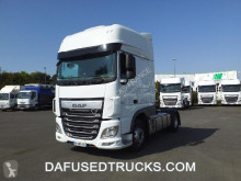 Cabeza tractora DAF XF 460 usada