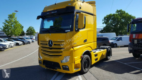 جرار Mercedes Actros 1851 مستعمل