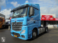 Cabeza tractora Mercedes Actros 1842 LS usada