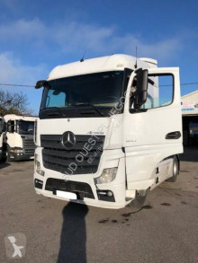 Mercedes nyergesvontató Actros 1845