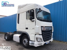 牵引车 达夫 XF 460