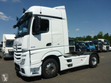 Cabeza tractora Mercedes Actros 1846