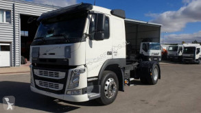 جرار منتجات خطرة / adr Volvo FM 450