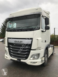 Cabeza tractora DAF XF 460 usada