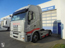 Cabeza tractora Iveco Stralis 450 accidentada