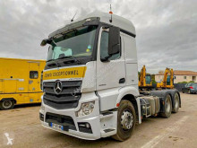 Cabeza tractora Mercedes Actros usada