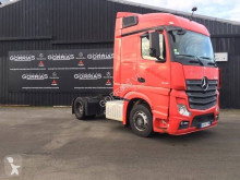 Cabeza tractora Mercedes Actros 1845 LS usada