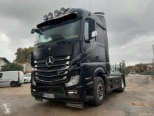 Cabeza tractora Mercedes Actros 1851 usada