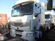 Tracteur Renault Premium 460 DXI