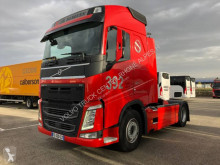 Влекач Volvo FH 540
