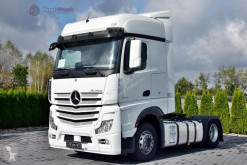 جرار Mercedes Actros 1845