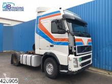 Тягач Volvo FH12 420 после аварии