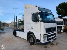Влекач Volvo FH 460