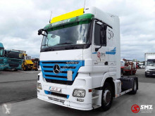 Cabeza tractora Mercedes Actros 1841