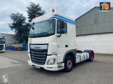 Cabeza tractora DAF XF 440 usada