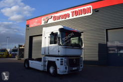 Renault Magnum tractor unit used