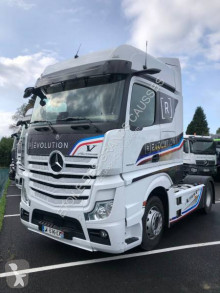 Tratores Mercedes Actros 1853 novo