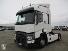 جرار Renault Gamme T 440