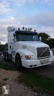 Tracteur Volvo NH12 460 occasion