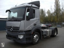 Nyergesvontató Mercedes Antos 1835LS használt