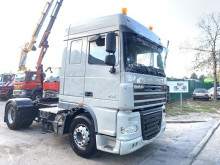 DAF tractor unit XF105