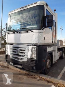 Ťahač Renault Magnum 480