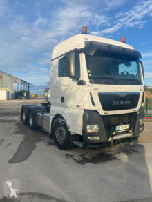 Cabeza tractora convoy excepcional MAN TGX 33.540