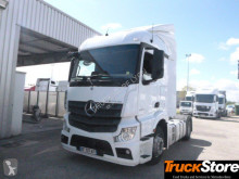 Tahač Mercedes Actros 1843LS