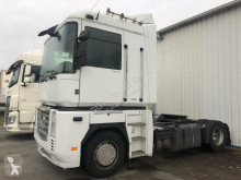Trattore Renault Magnum 460 DXI usato